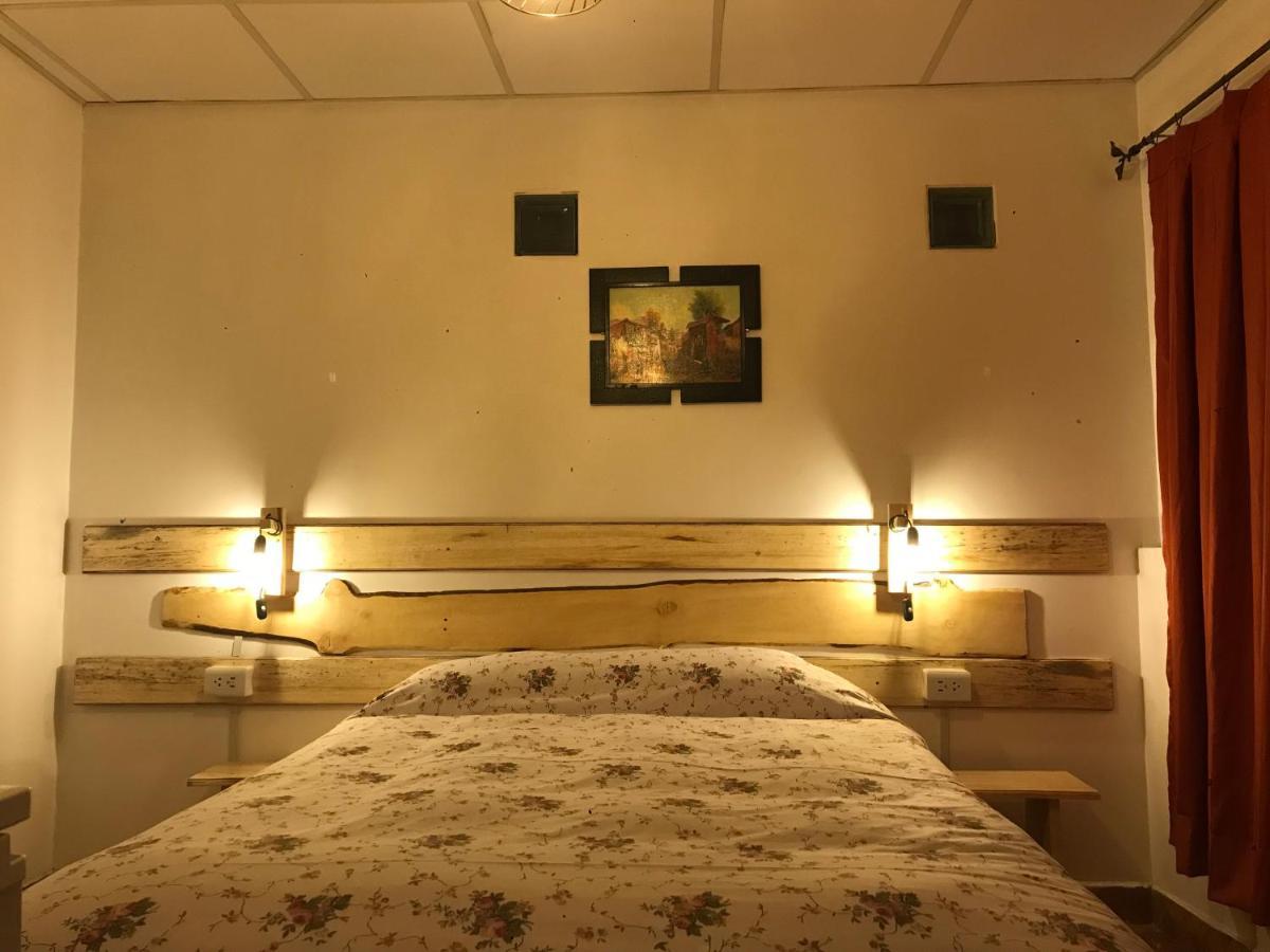 Casa De Ana B&B Уарас Екстериор снимка